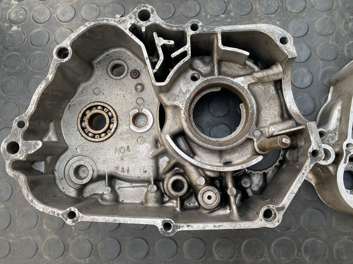Rose　6V DAX70 ダックス70 クランクケース ST70E-60 ホンダ ダックス70 ST70 純正 クランクケース 左右 6V モンキー