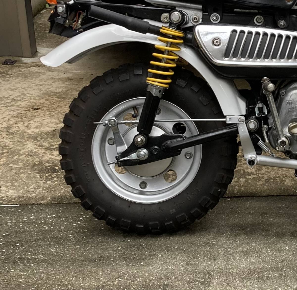 美品！ホンダモンキーZ50J1/2(4Lモンキー) 前後フロントリアフェンダー 