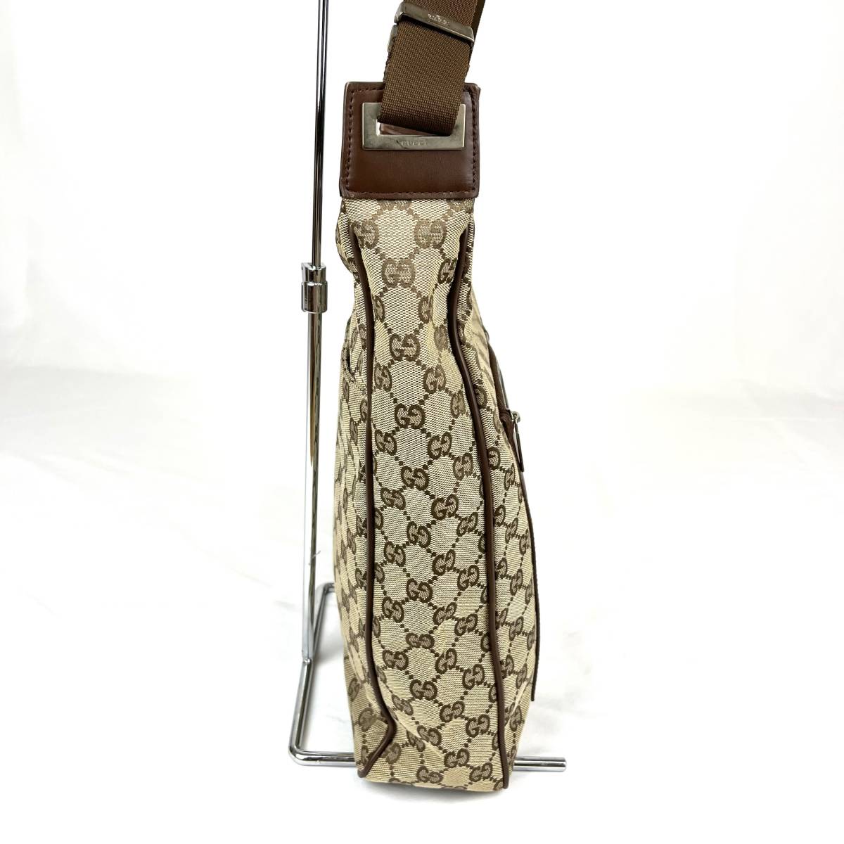 美品 GUCCI ロゴ レザー キャンバス ワンショルダーバッグ 【公式通販】