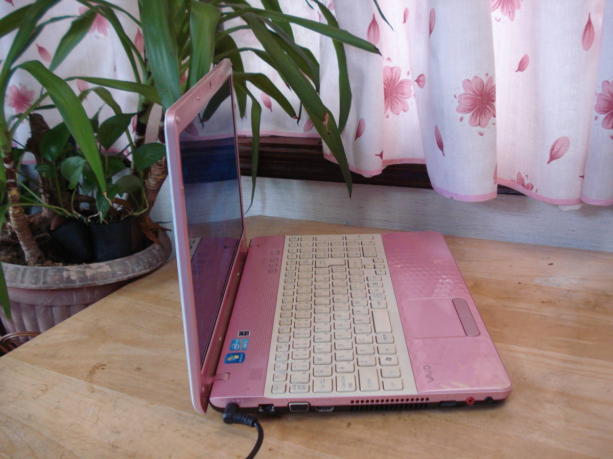 SONY VAIO VPCEH28FJ/15.6inn画面（ピンク＆ホワイト） Corei 5 /無線