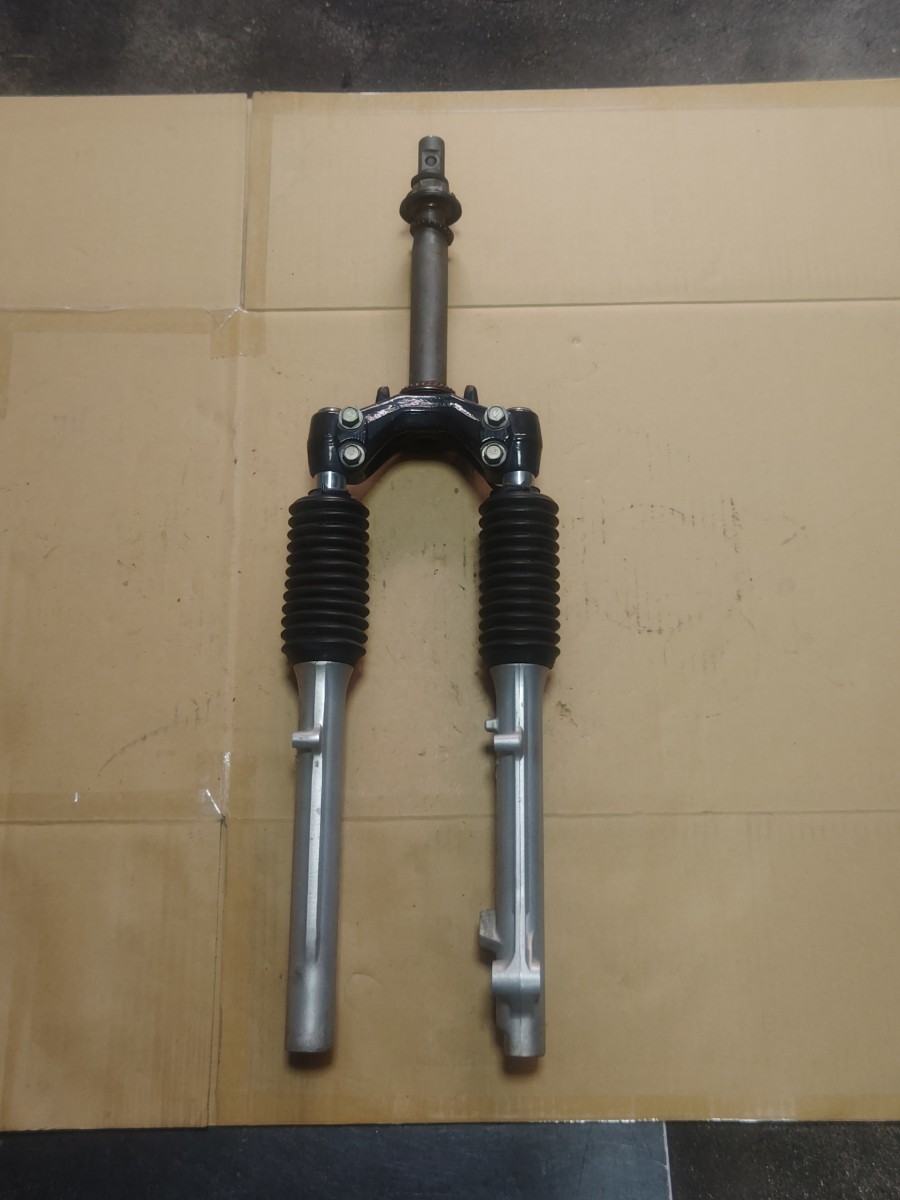 A-237 JA10 ja10 HONDA ホンダ カブプロ110 スーパーカブプロ110 　フロントフォーク　ステム　曲がりなし　オイル漏れなし　