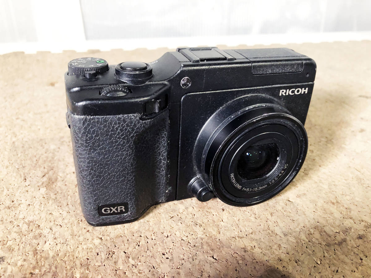 ☆ 中古☆RICHO GXR 本体 24-72mm f2.5-4.4 レンズf5.1-15.3mm【GXR 