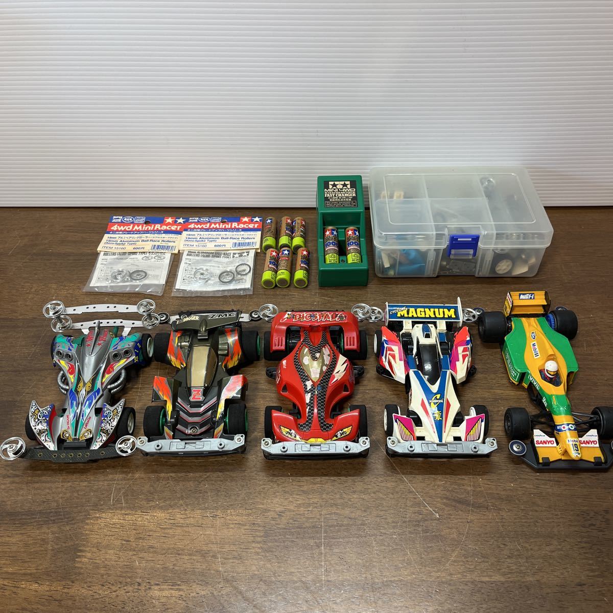 ミニ四駆 完成品 5台 パーツ 等 まとめてセット TAMIYA タミヤ 部品 