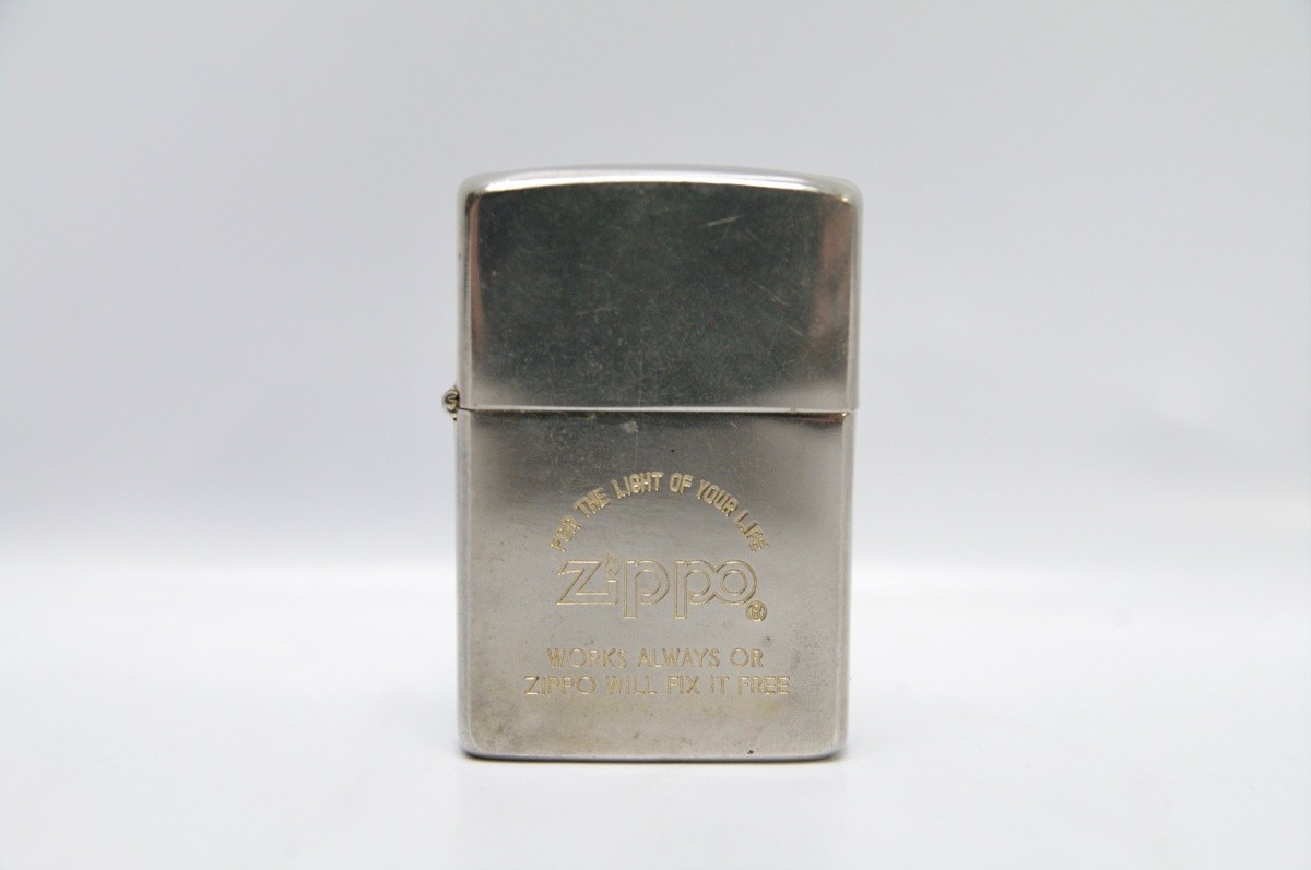 ヴィンテージ ZIPPO 1983 ＼＼＼＼ ZIPPO ＼＼＼ ロゴ 中古 オイル 