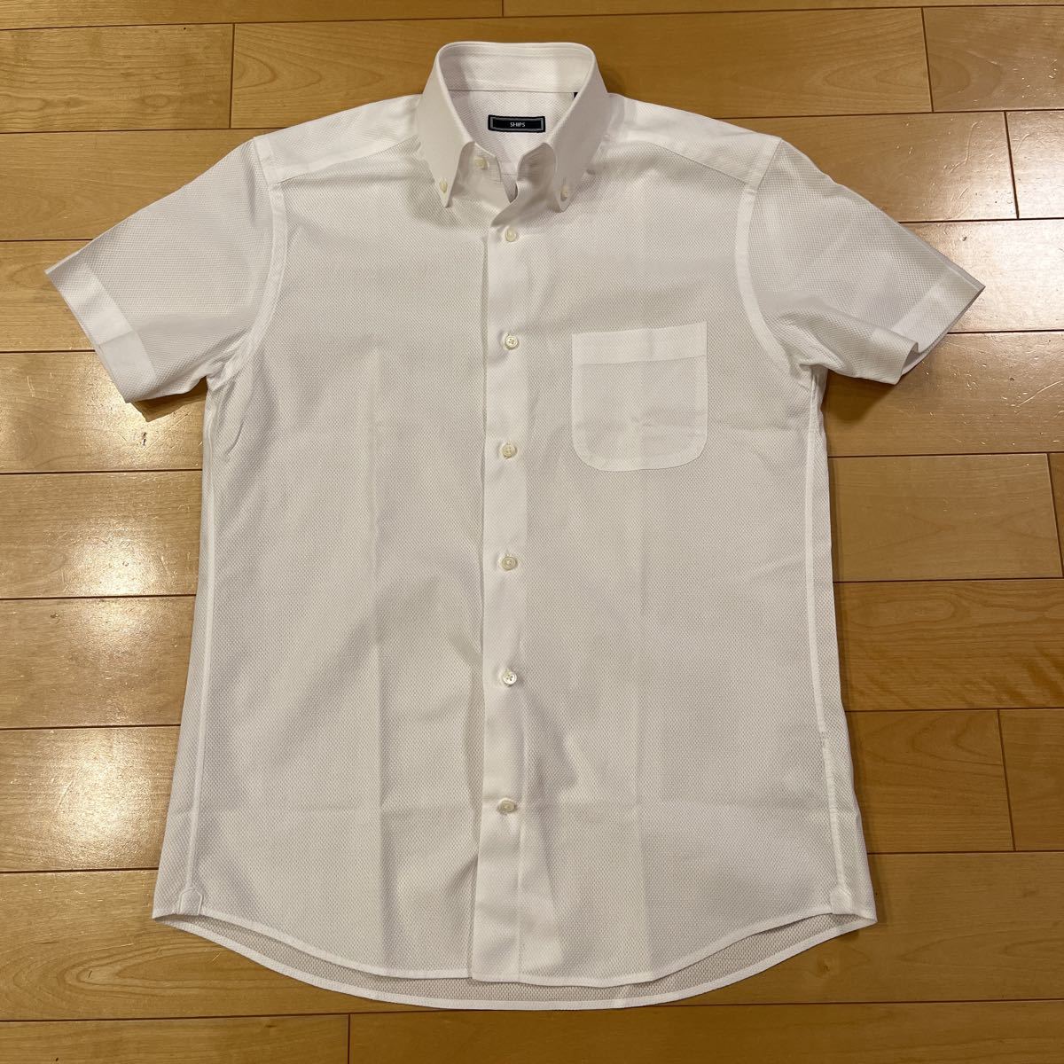 美品！シップス・半袖ドレスシャツ（サイズM）