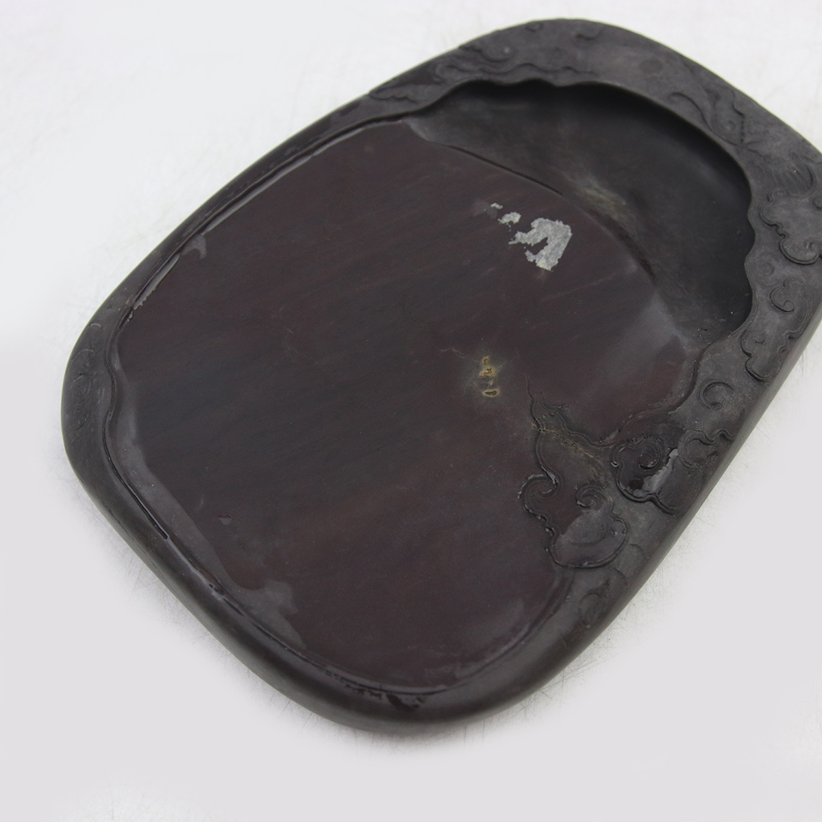 0222 唐物 両面彫り 端渓 硯 硯本体 サイズ：15.5×11.5×H2cm 検：端渓 
