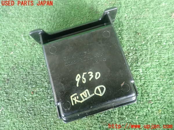 2UPJ-95307821]ランクル60系(HJ61V)灰皿1 中古 【公式通販】