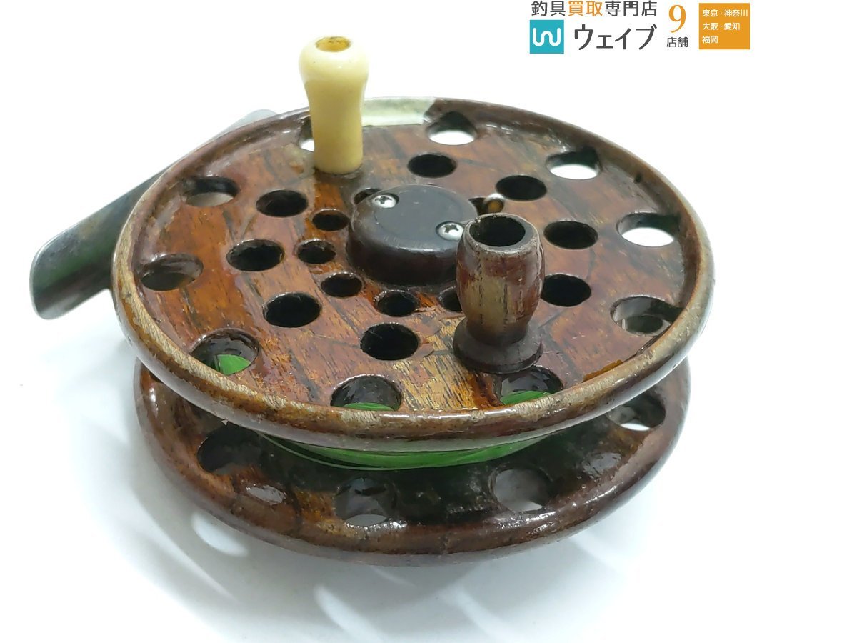 重利作 木製 ヘチ タイコリール、オリムピック 落し駒 他 計3点(チヌ用