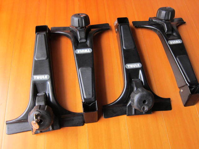 送料無料】THULE【スーリー】953+ロックノブ527 ハイエース,ランクル