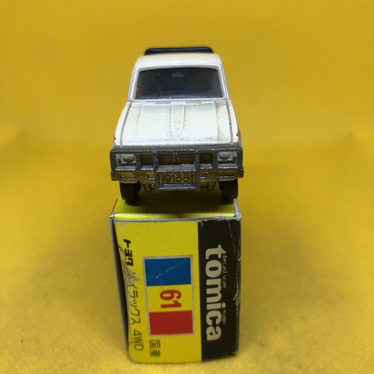 激レア！美品絶版トミカ 黒箱 NO.61 トヨタ ハイラックス4WD