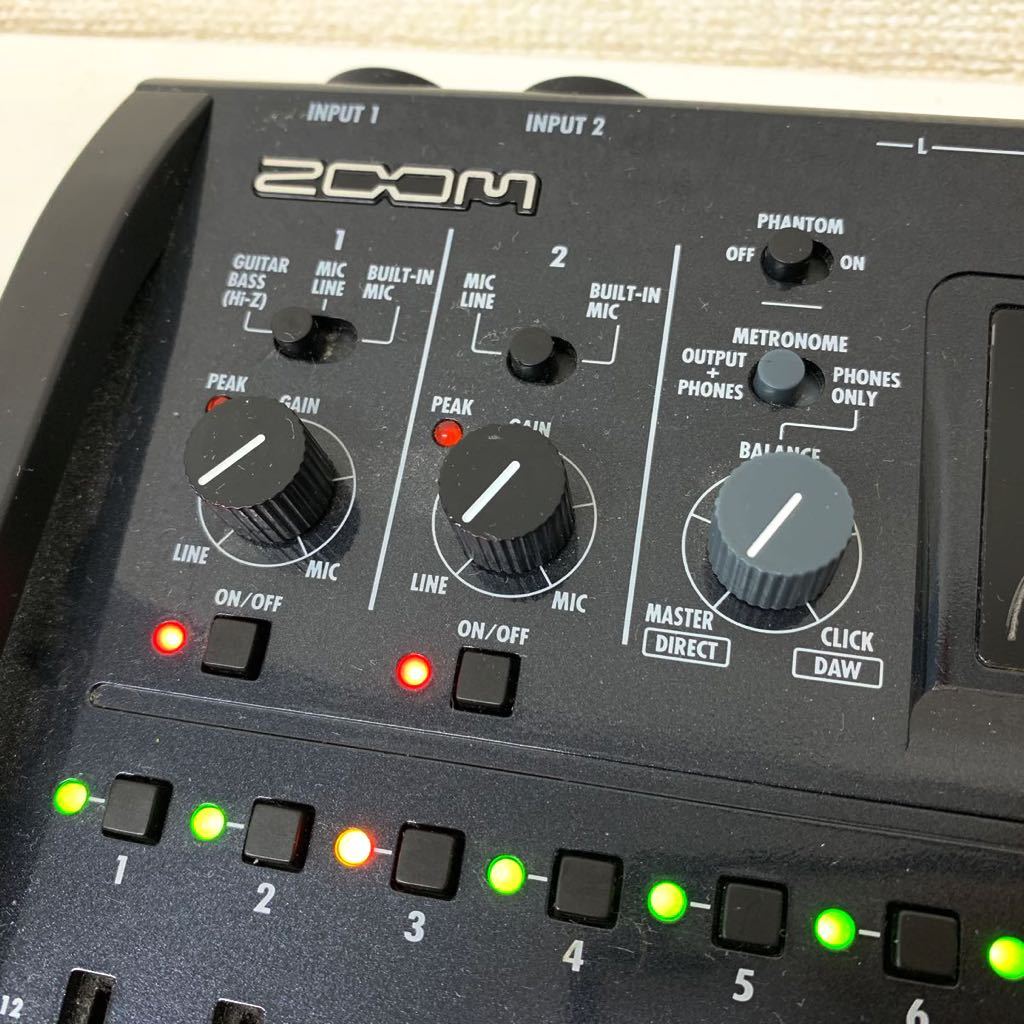 美品 ZOOM R8 マルチトラックレコーダー　ZOOM SCR-16バック付き 美品 ZOOM R8 マルチトラックレコーダー ZOOM SCR-16バック付き