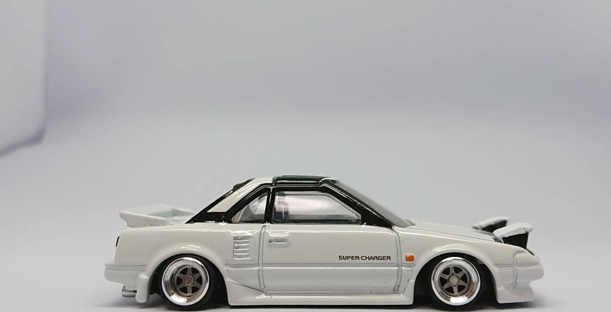 トミカ☆カスタム改造☆プレミアム【トヨタ・MR2】深リム☆シャコタン 