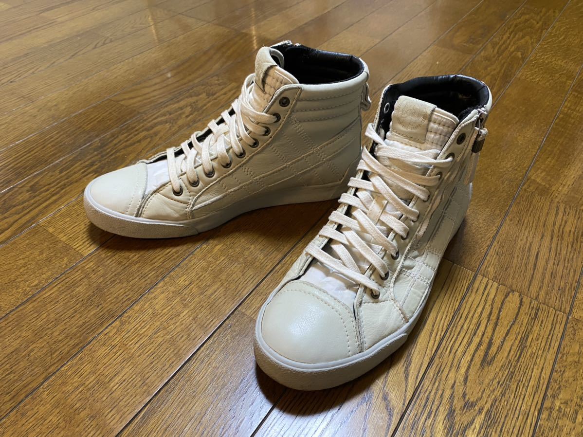  爽やか DIESEL ジップハイカットスニーカー ディーゼル オフホワイトカラー コンバース CONVERSE(26.5cm)｜売買されたオークション情報、yahooの商品情報をアーカイブ公開 - オークファン 26.5cm