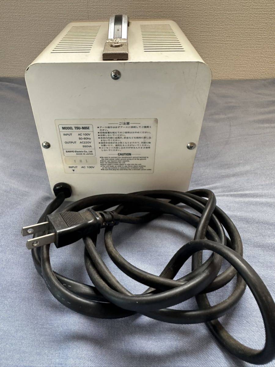 SANYO ステップアップトランス TSU-N05E 100V-220V 変圧器 家庭用昇圧