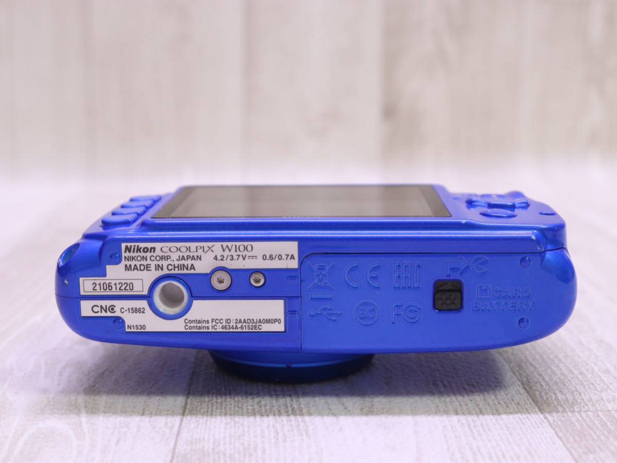 21. NIKON COOLPIX W100・ブルー ・ 2.7型・約1317万画素・光学3倍 