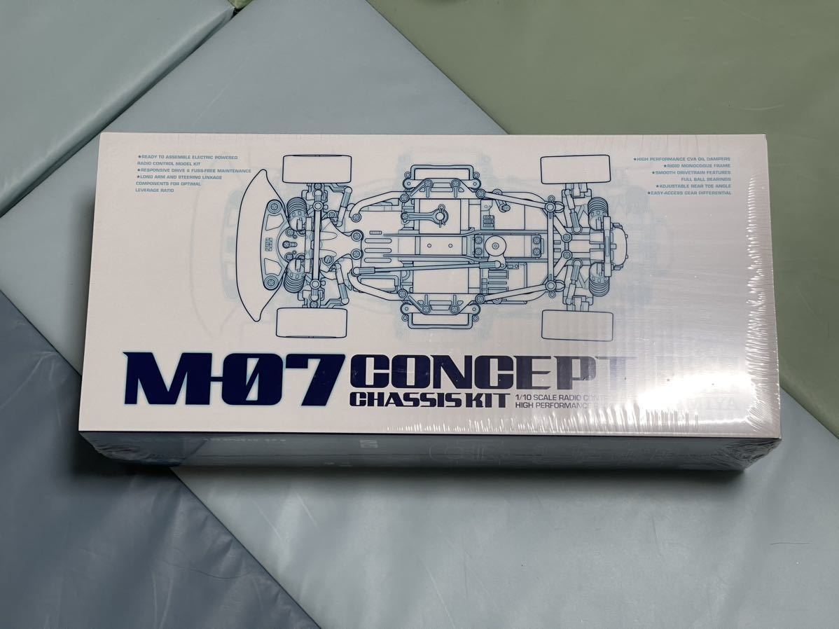 タミヤ1/10「M-07 CONCEPT シャーシキット」組み立て途中 タミヤ TAMIYA 1/10 M-07 concept シャーシ キット 組み立て キット