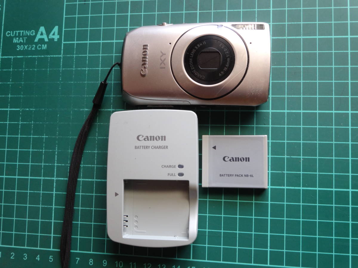 新作登場，セール Canon IXY30S（シルバー） ジャンク品