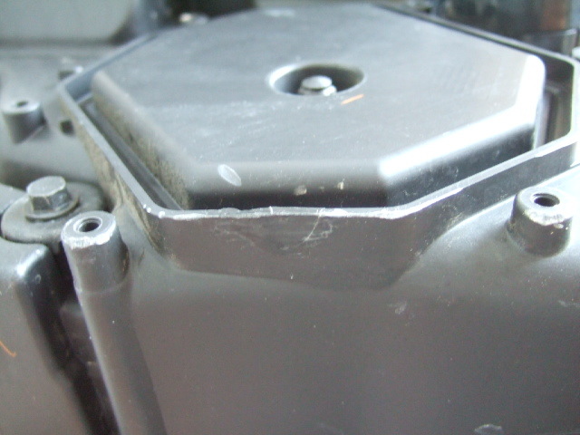 送料無料 トヨタ ヴォクシー ハイブリッド 前期 ヘッドライト 右 81110