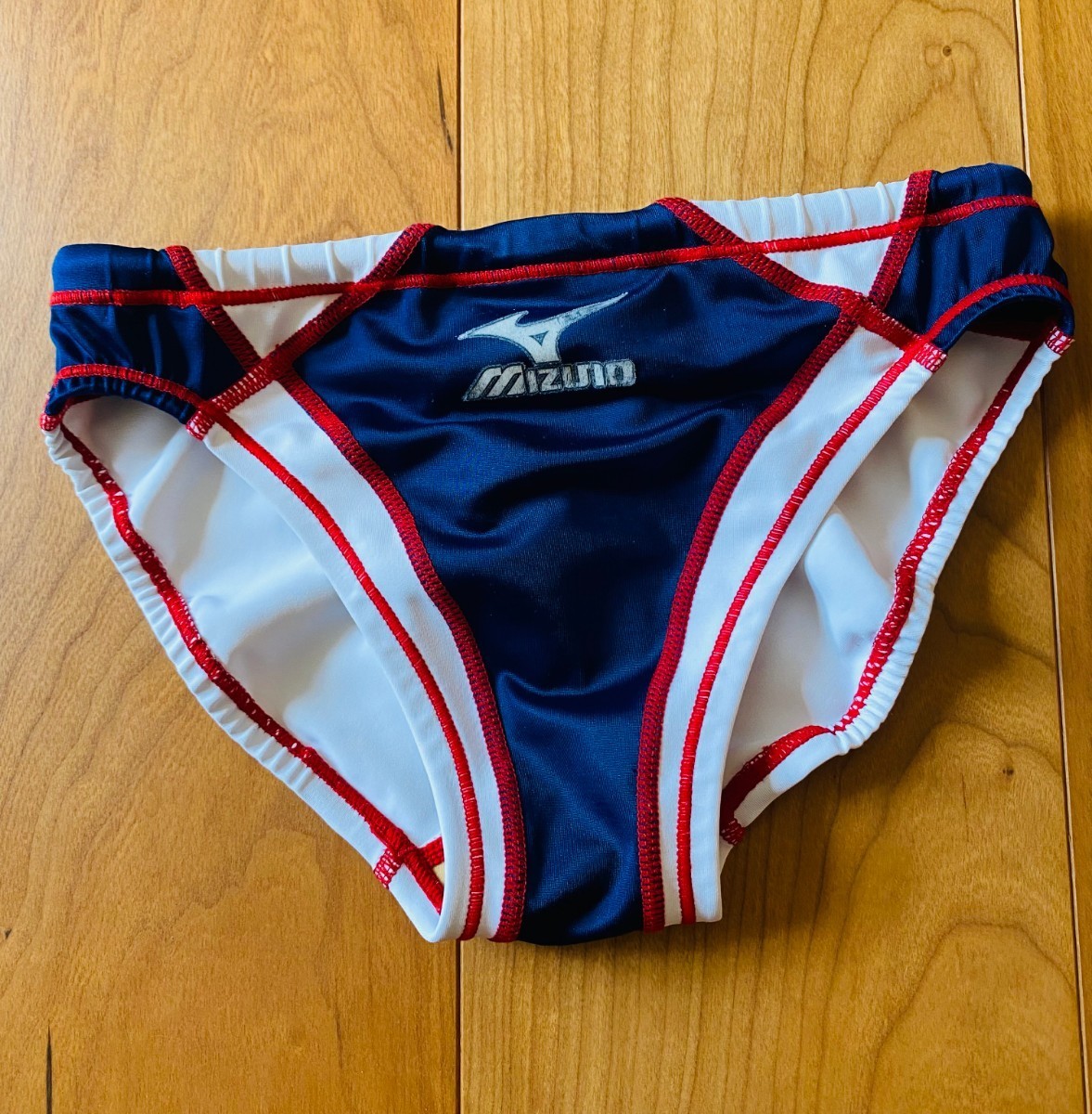 レア MIZUNO / RQ-632 / 競泳水着 / SSサイズ / 高光沢 / キネシス 