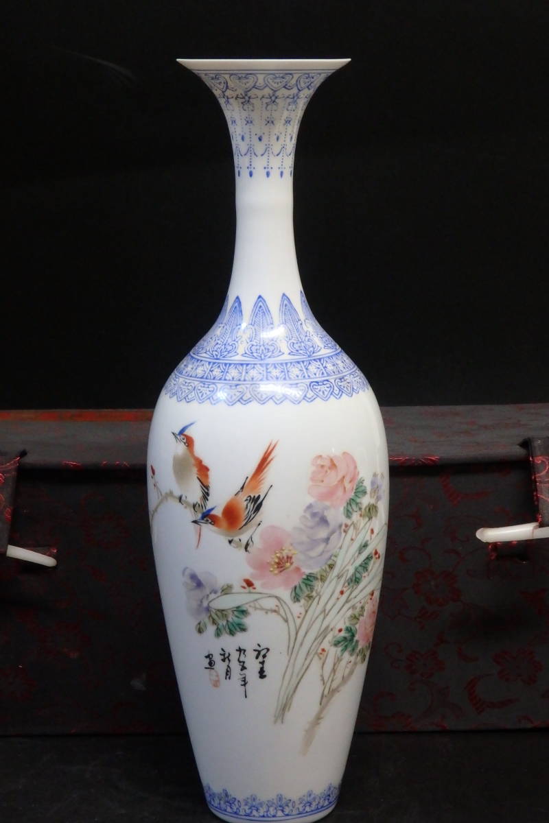【限定SALE，SALE】 友 中国景徳鎮製 漢詩 梅雀図 白磁色絵花瓶 薄胎粉彩花瓶 白瓷薄胎珠山花瓶(色絵磁器)｜売買されたオークション情報、yahooの商品情報をアーカイブ公開 - オークファン 骨董陶磁器一般