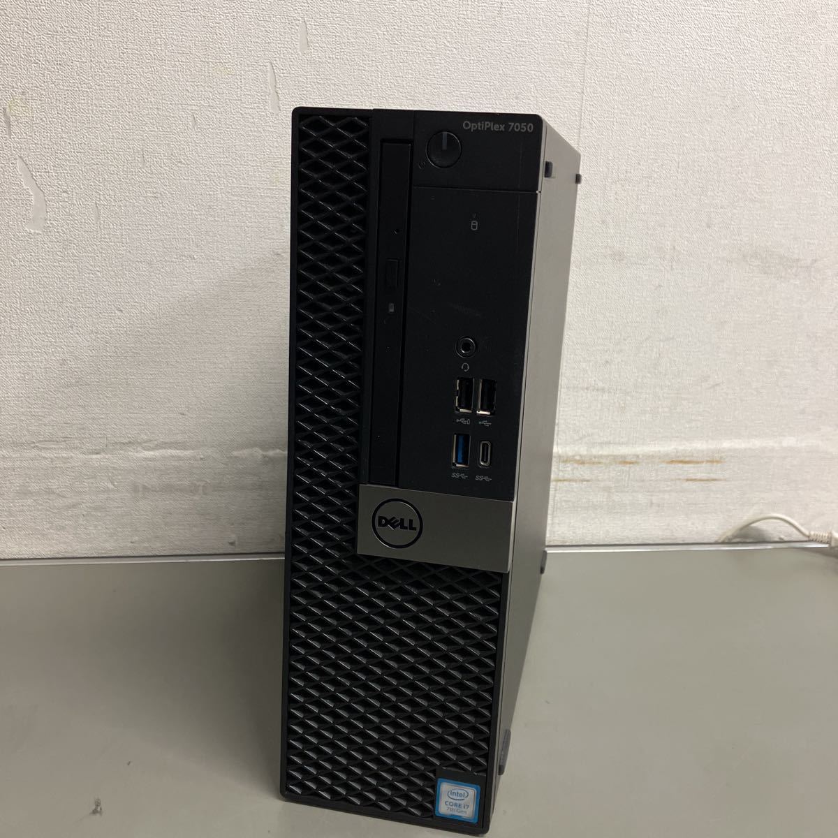 H154 DELL ミニパソコン OPTIPLEX 7050 D11S Core i7-7700 メモリ 8GB
