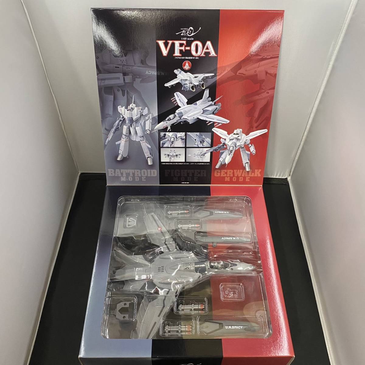 やまと YAMATO マクロス ゼロ 1/60 完全変形 VF-0A 開封品 現状品
