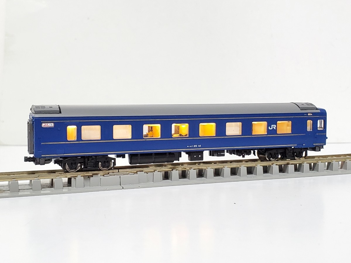 【ジャンク】24系25型客車 夢空間 8両セット ジャンク）24系24型客車 金帯 夢空間8両セットのバラシ4