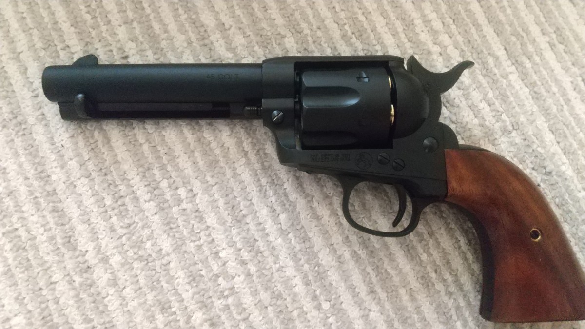 マルシン SAA45シビリアン ブラックヘビーウエイト木製グリップ仕様