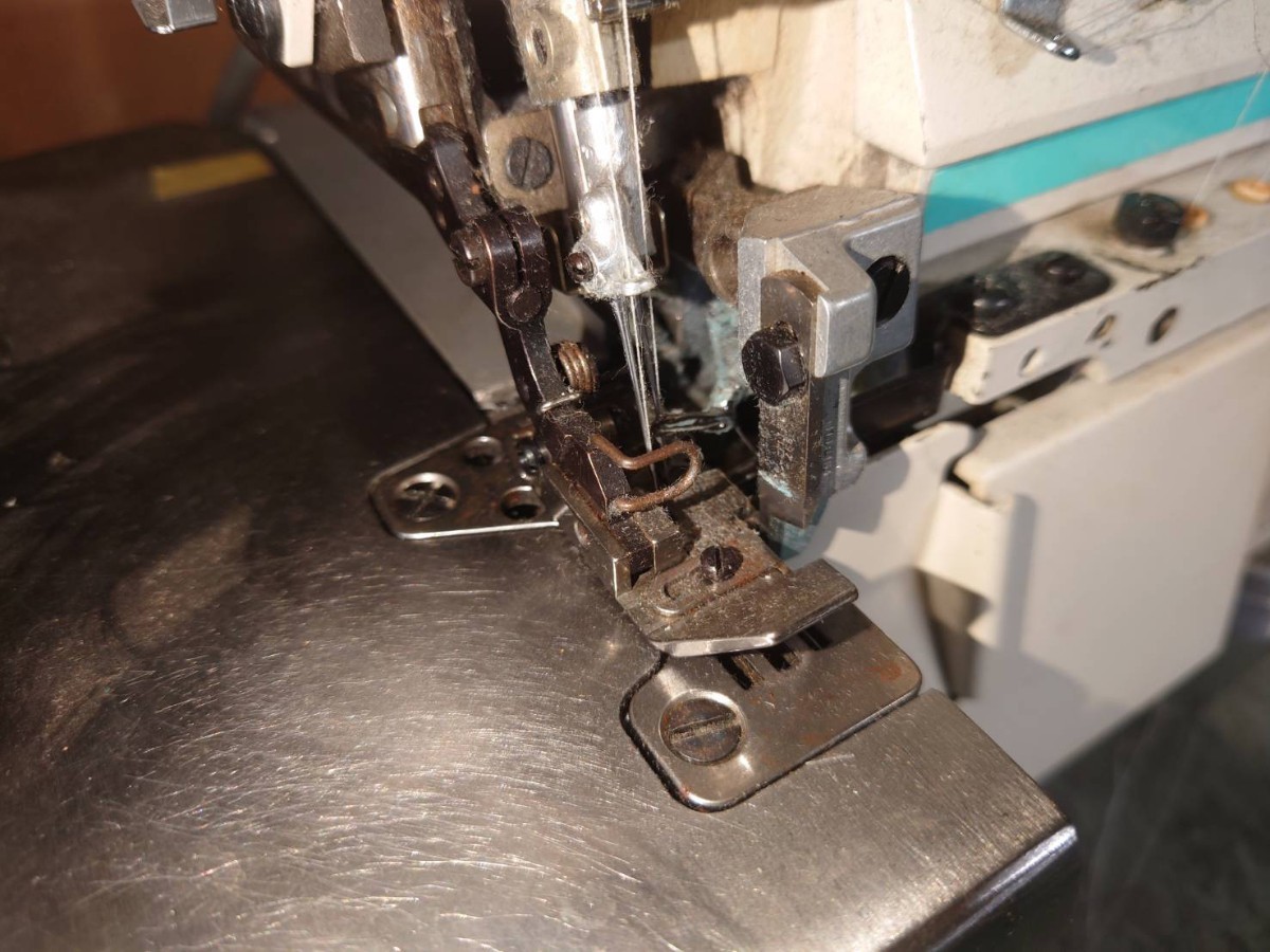 JUKI MO-2416N 頭部のみ 工業用ミシン ロックミシン インターロック 