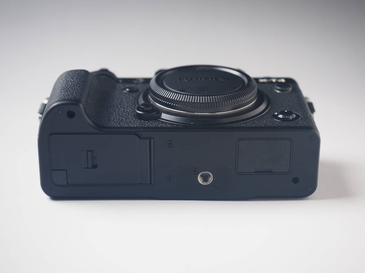 オマケあり】FUJIFILM フジフィルム X-T4 ボディ X-T4 ボディ FUJIFILM