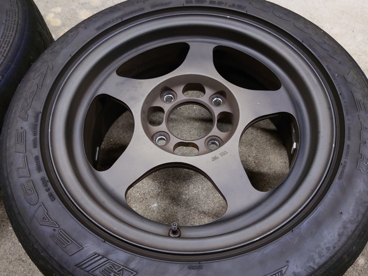 ディスモンド Spoon リーガマスター sw388 15×6.5J+42 114.3-5H