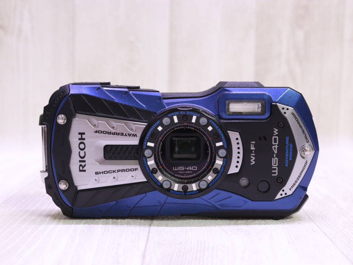 131. RICOH WG-40W ・ブルー ・ 2.7型ワイド・約1600万画素・光学5倍