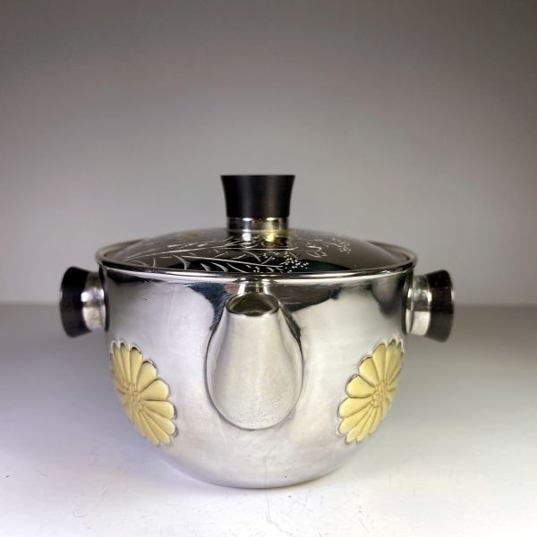 純銀製 光南 菊文 寶瓶急須 木摘 木取手 煎茶道具 長さ約9.5cm 工芸品