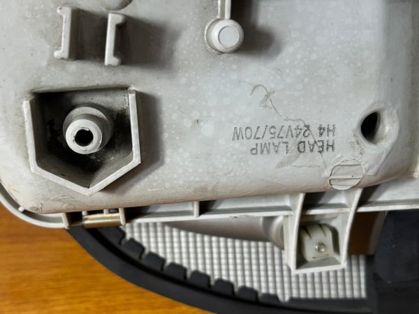 エルフ 左 助手席側 ヘッドライト リフレクター付 24V 100-21502 KOITO