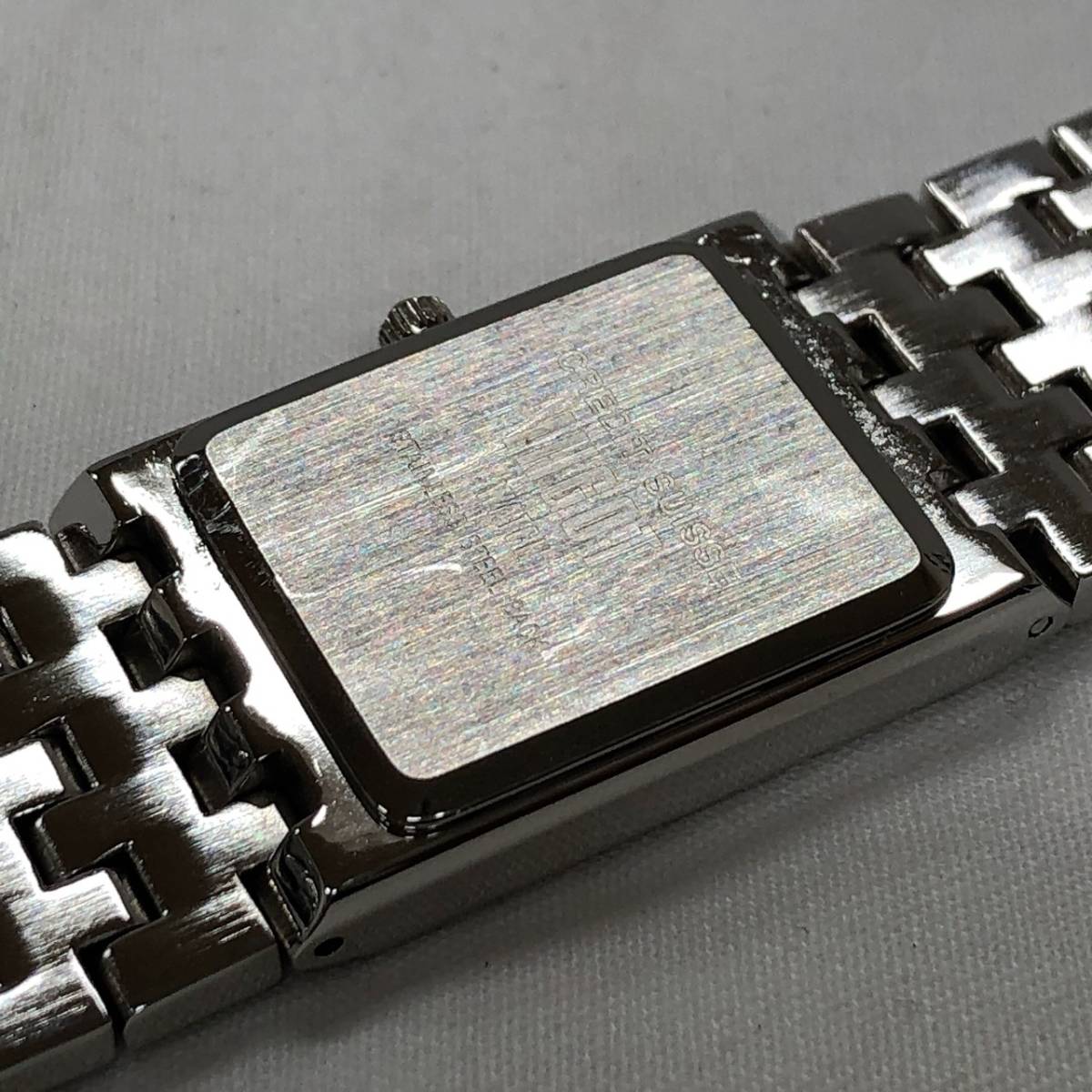 スイス金融大手UBS クレディ・スイスを約4260億円で買収 - SWI