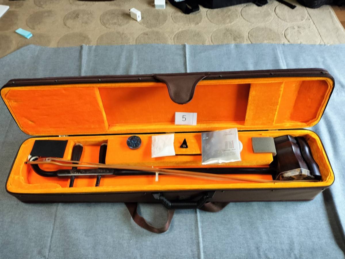 ⭐️ヴィンテージ⭐️専用ケースあり中国 蘇州 二胡 ☆ 1円スタート