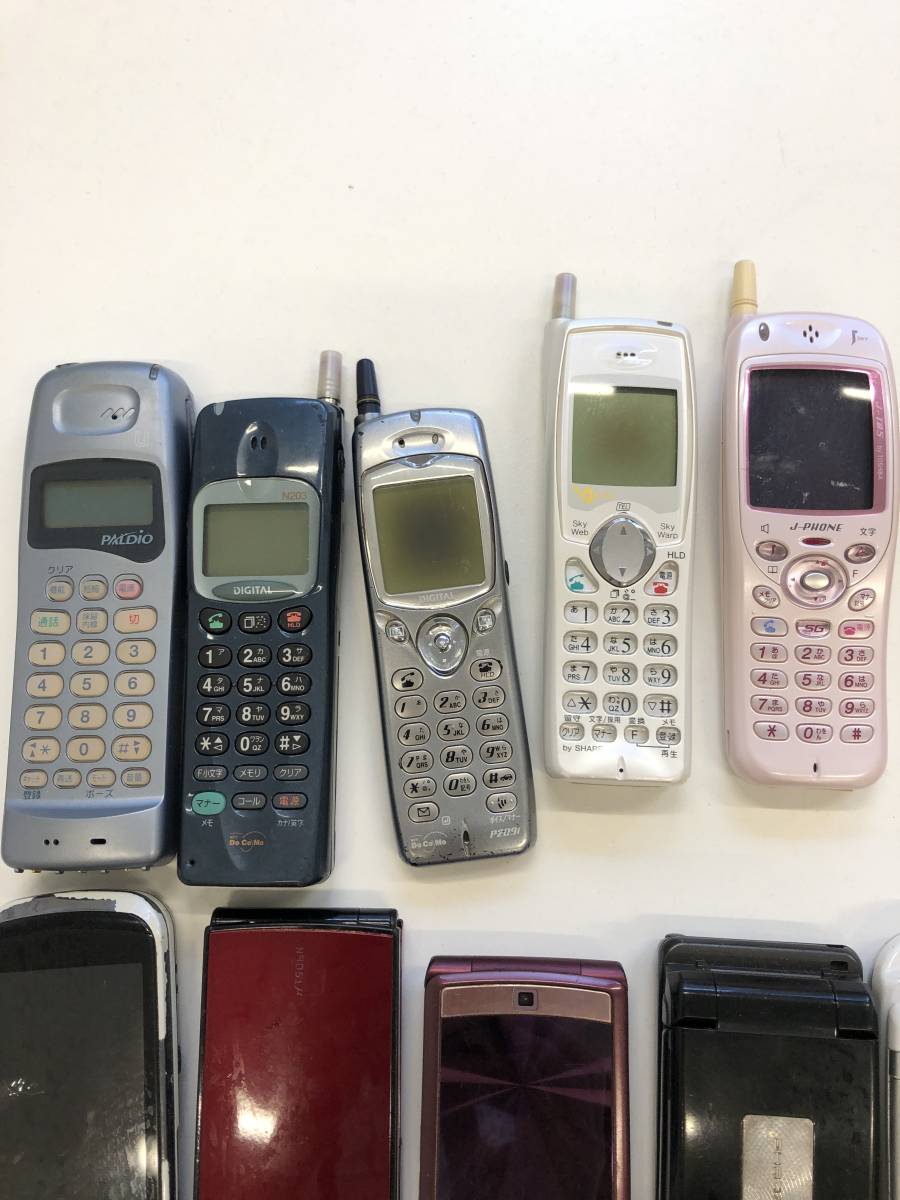 ガラケー10台まとめ売り ガラケー まとめて 大量 36台 ジャンク 携帯電話 ガラケー ジャンク 36