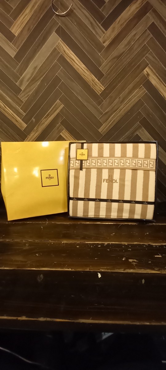 FENDI フェンディ タオルケット ブランケット ブルー系 フェンディ