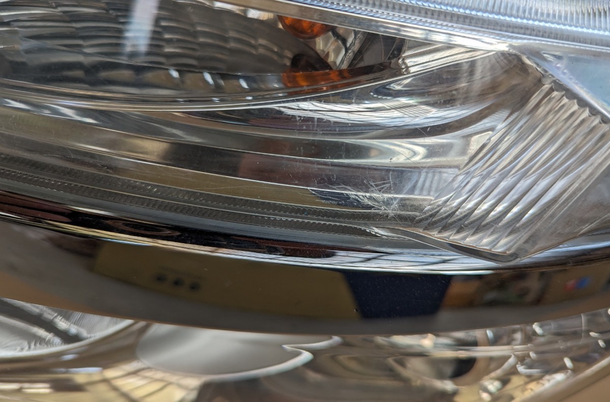 日産 純正 エルグランドE52 前期 HID ヘッドライト ヘッドランプ 左右