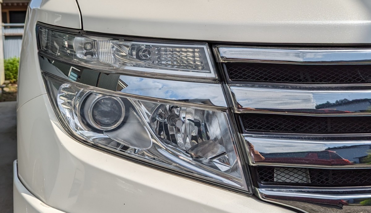 日産 純正 エルグランドE52 前期 HID ヘッドライト ヘッドランプ 左右 