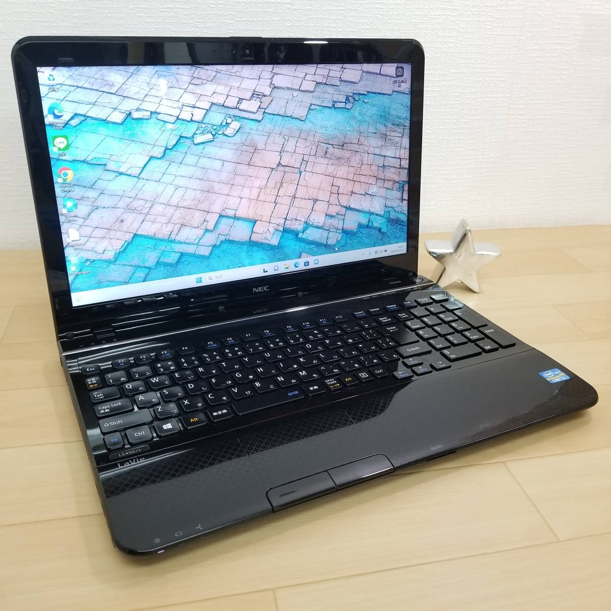 Nec Lavie NS300⁄k 7th Gen. Intel Core i3 4GB RAM 1TB HDD –