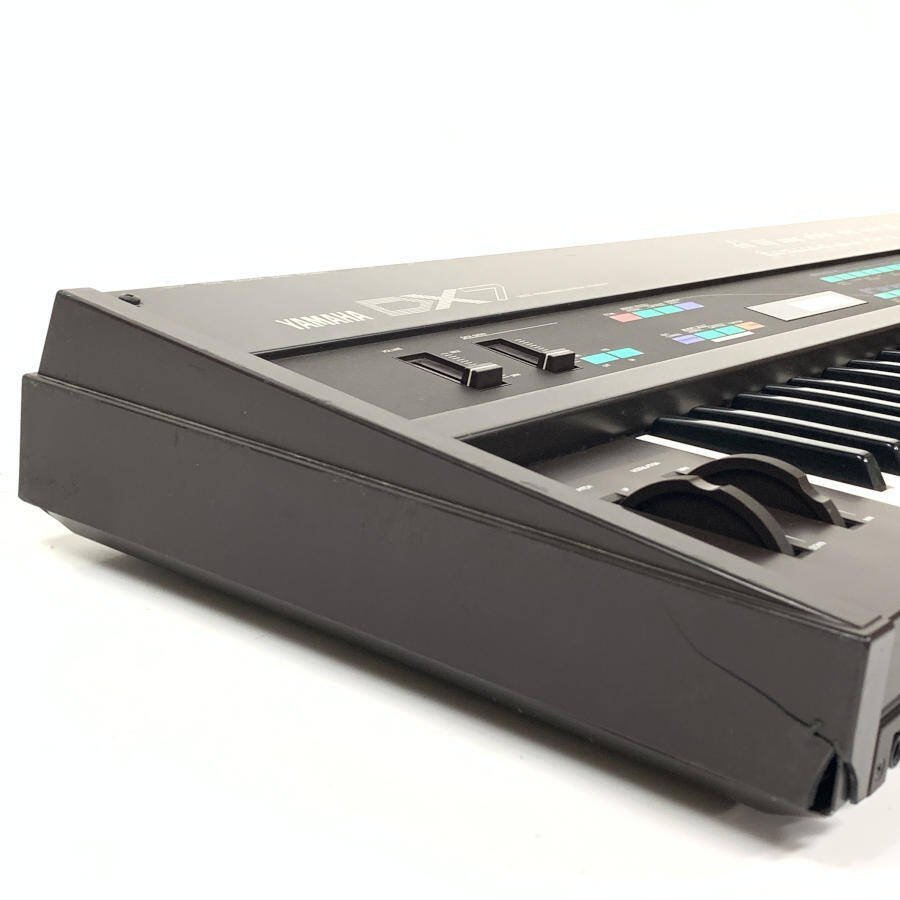 YAMAHA ヤマハ DX7 シンセサイザー シリアルナンバー：133567