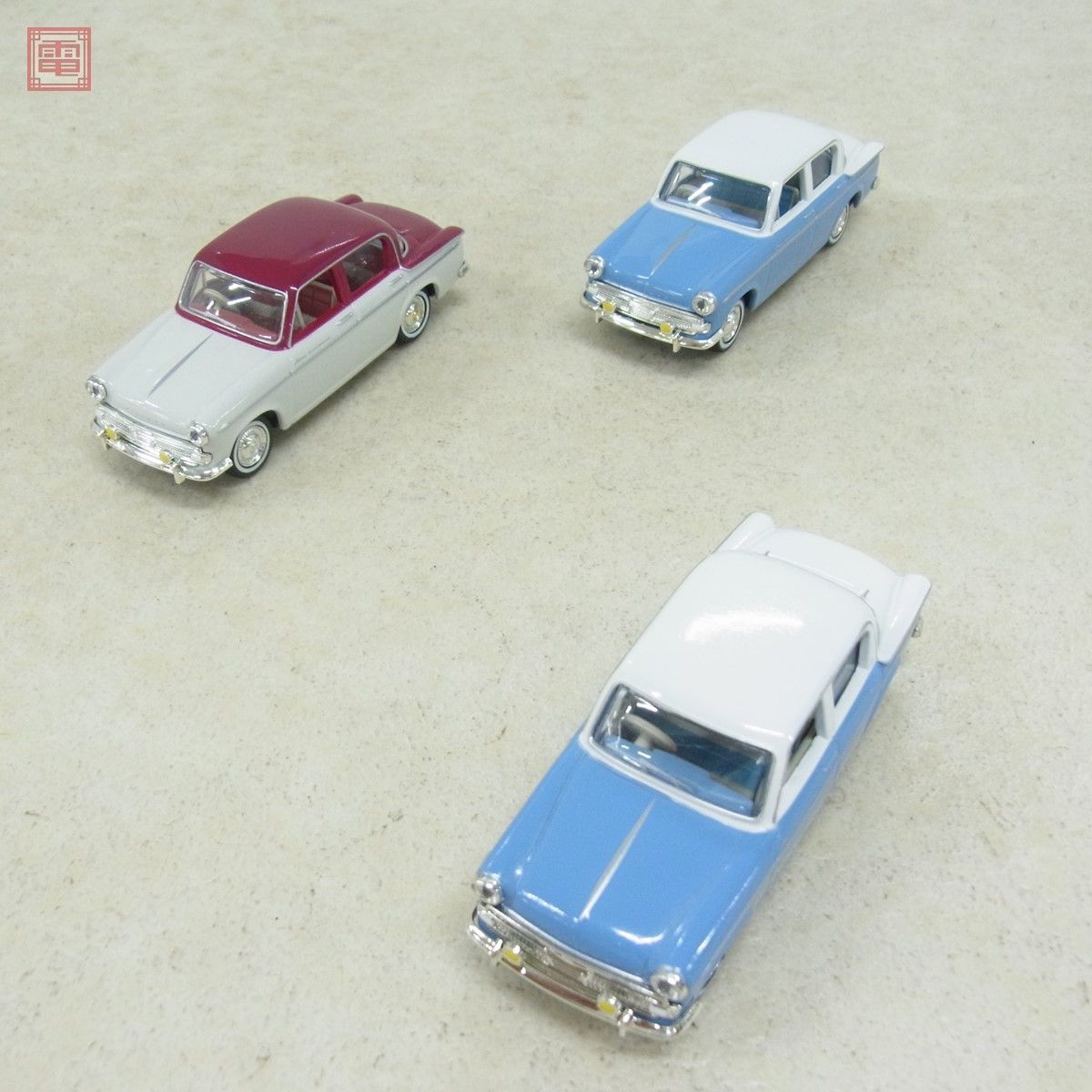 TOMICA リミテッドヴィンテージ いすゞ ヒルマンミンクス ミニカー