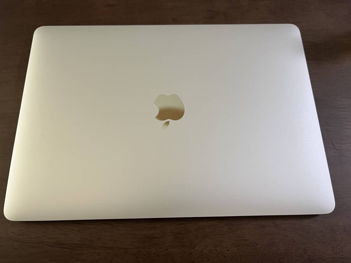 MacBook Air (M1， 2020， A2337) 中古 送料無料 (画像参考) 【公式通販】
