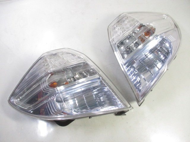 フィットハイブリット GP1 GP4 純正 LED クリアテール テールライト