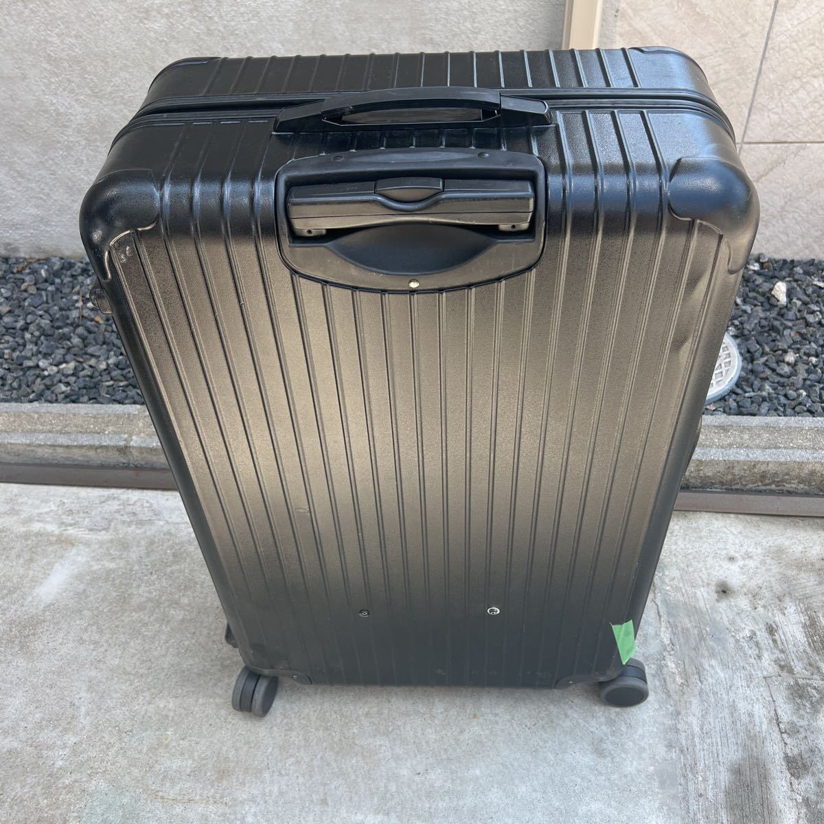 品 RIMOWA リモワスーツケース 黒(リモワ)｜売買されたオークション情報、yahooの商品情報をアーカイブ公開 - オークファン ...