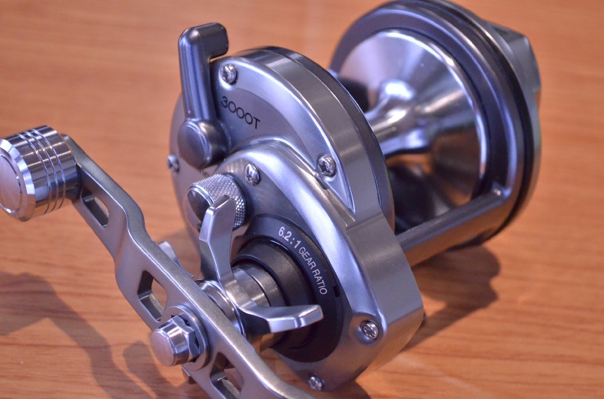 美品】シマノ 23 スピードマスター 石鯛 3000T SHIMANO SPEEDMASTER 両 