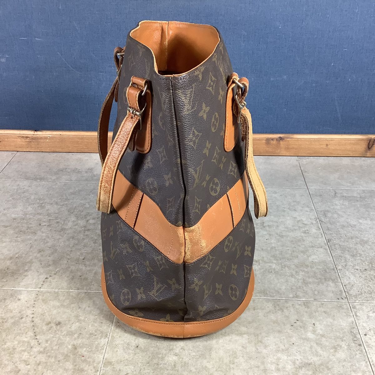 G5005【希少】 LOUIS VUITTON／ルイヴィトン. モノグラム バケット 