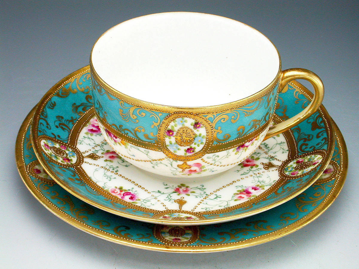 オールドノリタケ銘品!! 金盛上藍帯連鎖装飾紋 カップ＆ソーサー トリオ