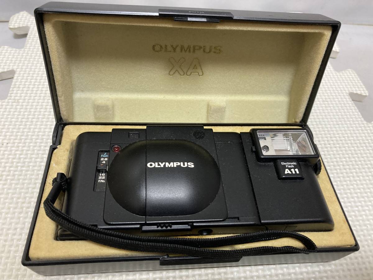 訳あり ケース付き] オリンパス Olympus XA A11